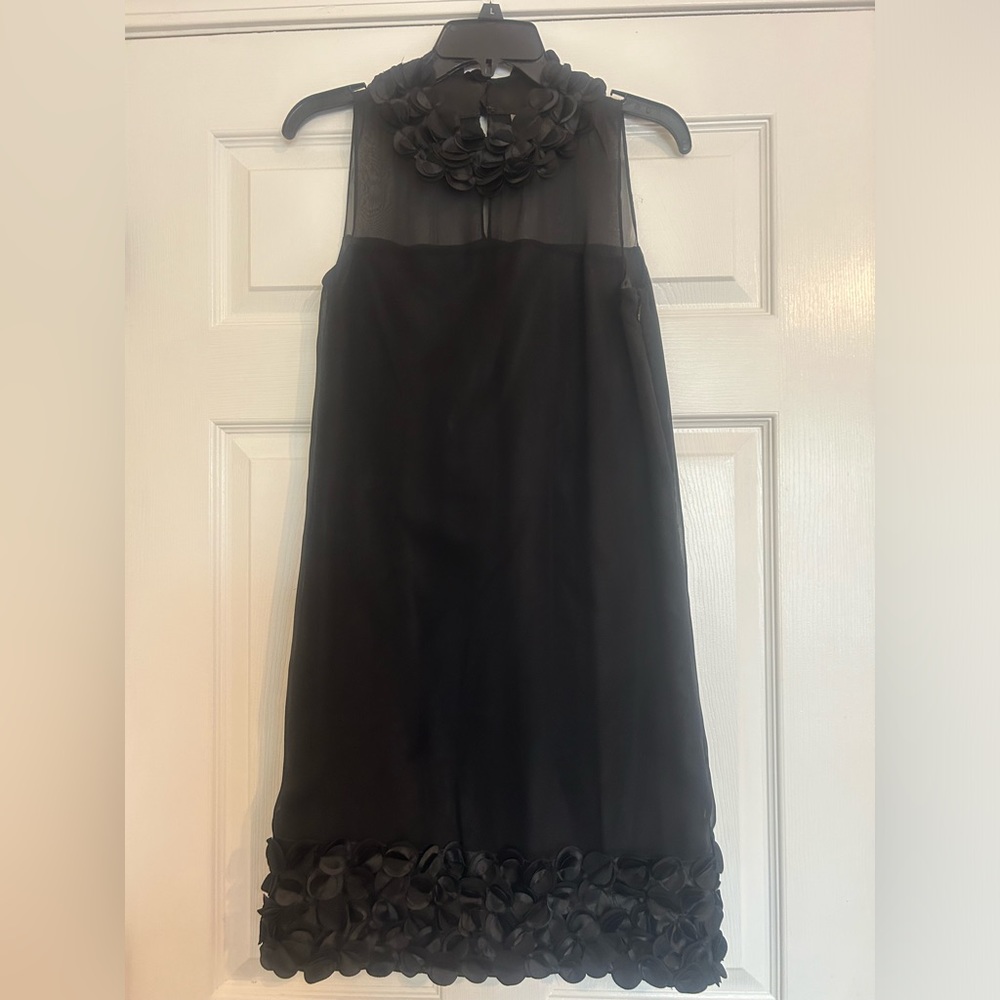 Taylor Black Dress Size 2 Sleeveless Lined Party Formal Cocktail Rosette Trimmed
